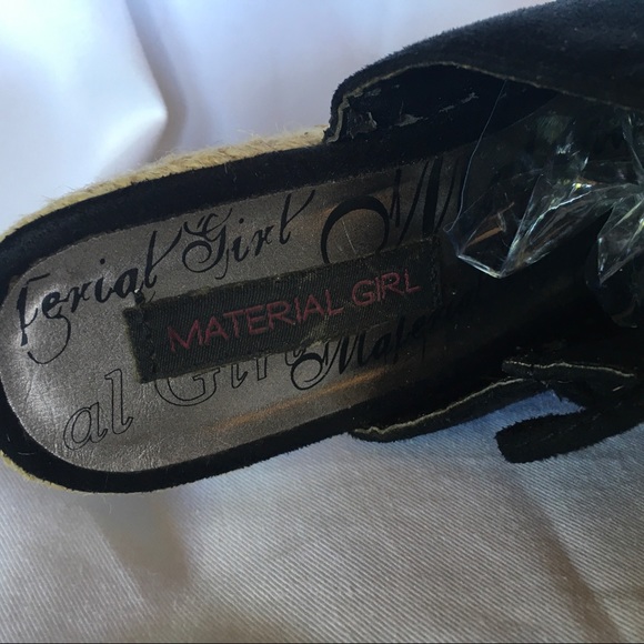 Material Girl Wedge open toed shoes - Picture 3 of 5
